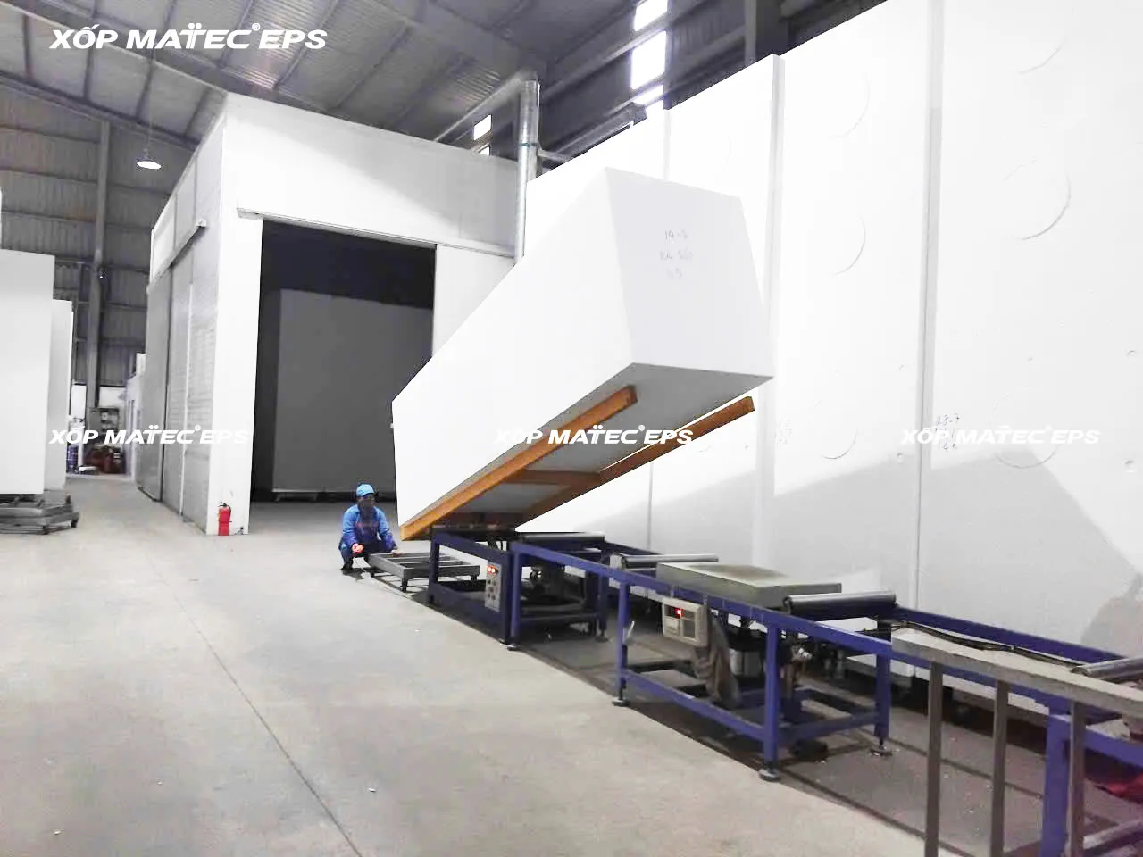 Xốp khối sản xuất trực tiếp tại nhà máy