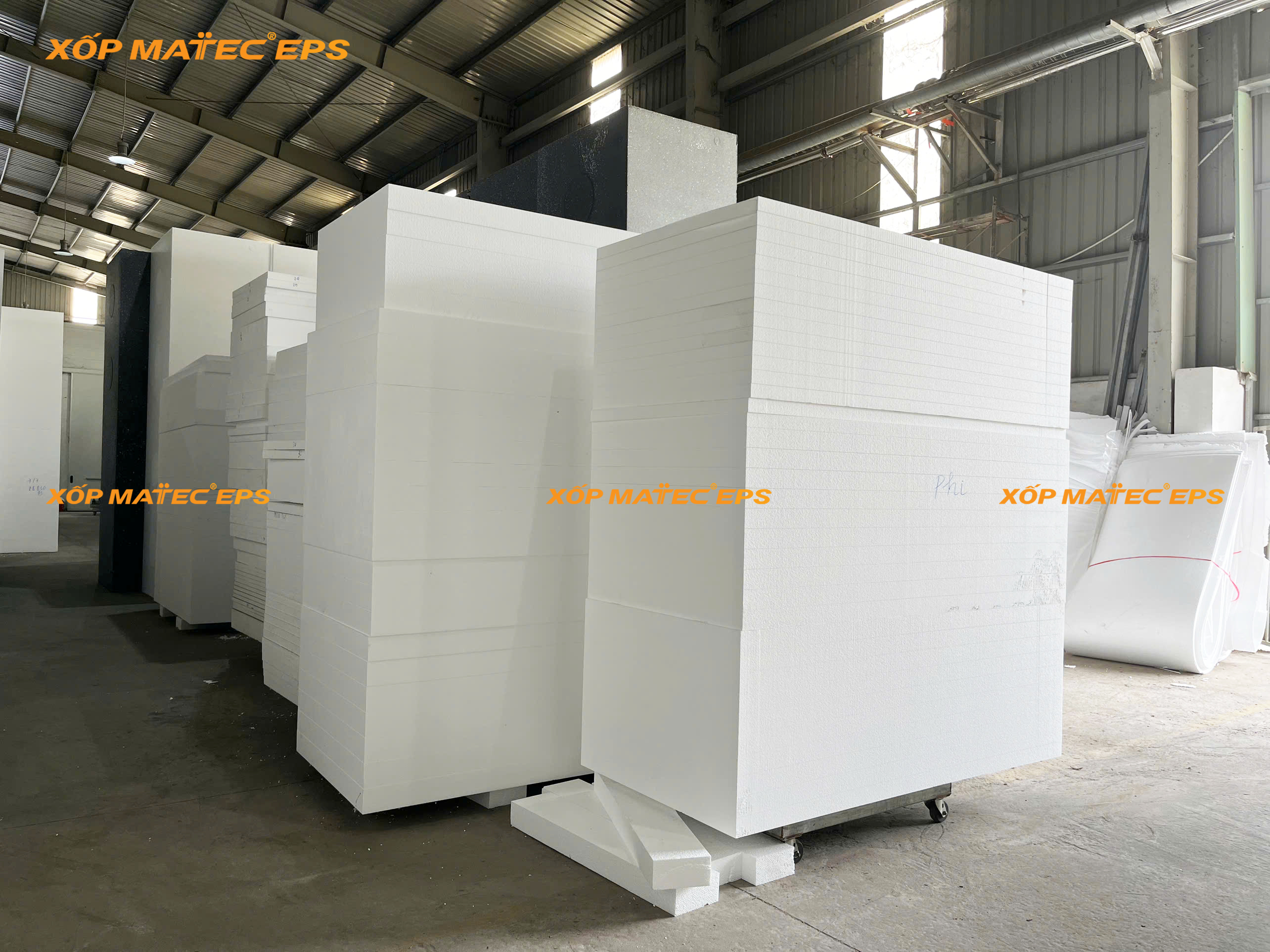 Xốp EPS Chống Cháy Lan Hạt Trắng - Chèn Hàng